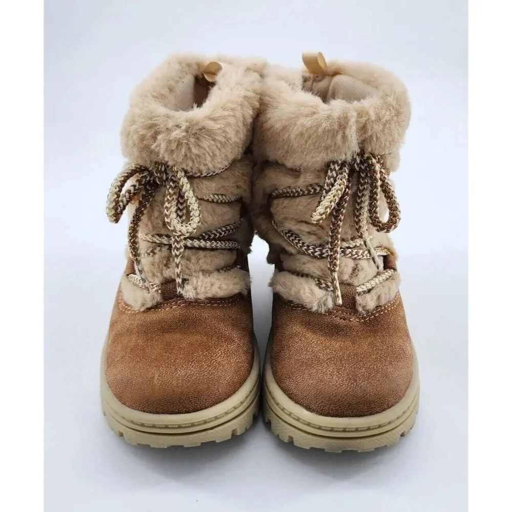 Carter's‎ Baby Girl Moane Faux Fur Winter Boots Beige/Tan Size 8M